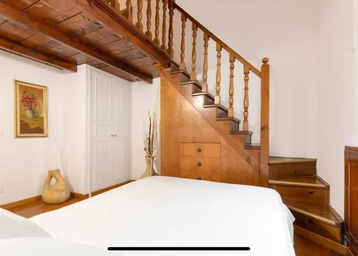 In Front Of Coliseum 2 Roma