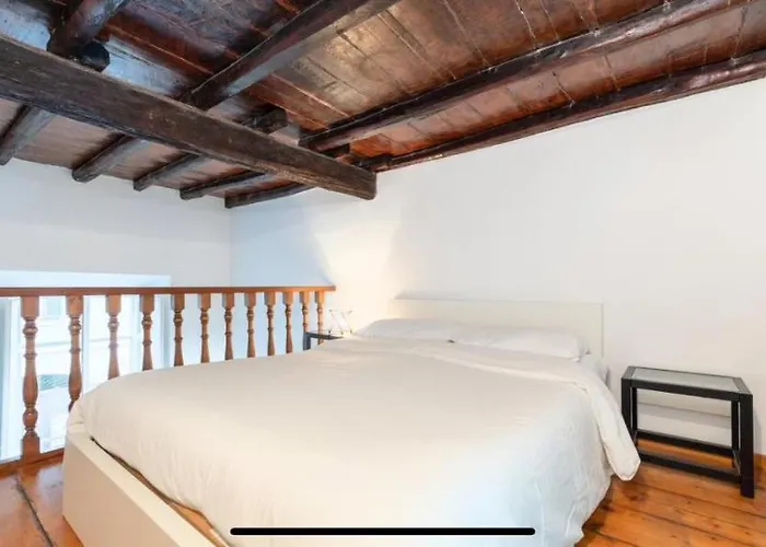 In Front Of Coliseum 2 Roma